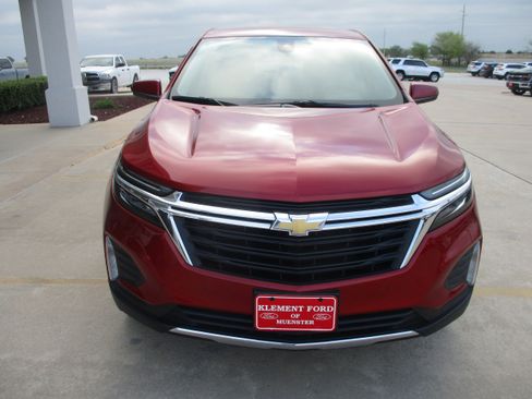 Used 2024 Chevrolet Equinox LT image 11