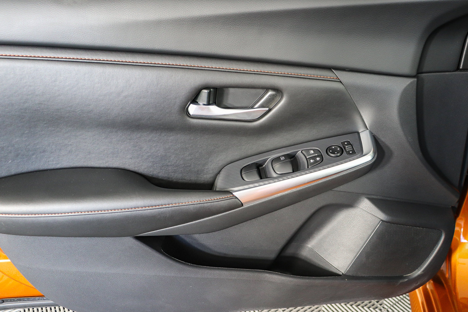 Used 2024 Nissan Sentra SR FWD image 22