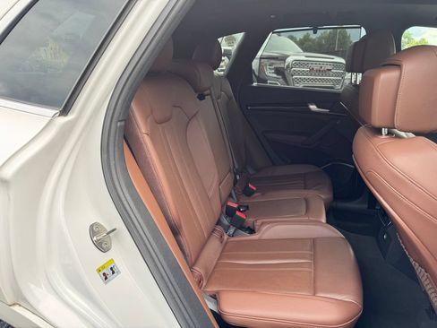 Used 2018 Audi Q5 2.0T Premium Plus w/ Premium Plus Package AWD/4WD image 20