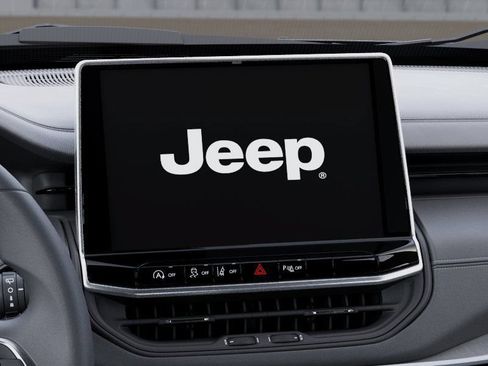 New 2026 Jeep Compass Limited w/ Sun, Sound & Navigation Group AWD/4WD image 19