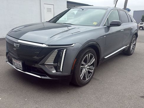Used 2023 Cadillac Lyriq 2WD image 1