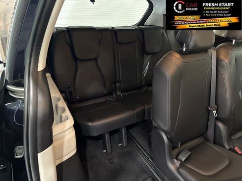 Used 2024 Kia Carnival LX image 64