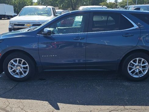 Used 2024 Chevrolet Equinox LT w/ LPO, Floor Liner Package FWD image 5