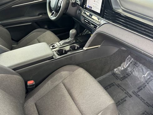 Certified 2025 Toyota Camry LE FWD image 16