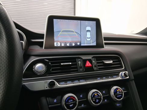 Used 2020 Genesis G70 3.3T w/ Sport Package image 25