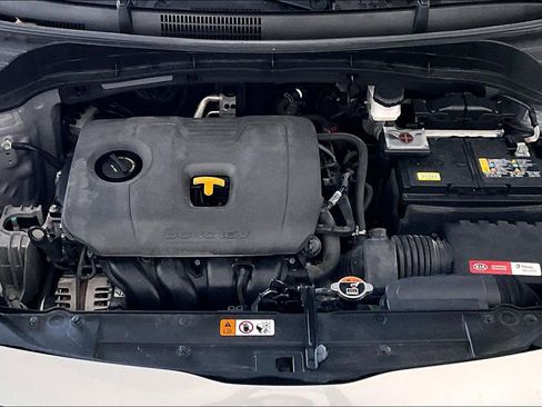 Used 2022 Kia Soul EX image 12