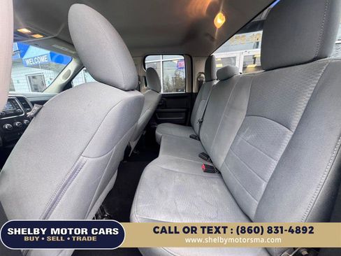 Used 2018 RAM 1500 Express image 17