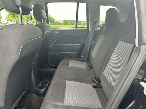 Used 2017 Jeep Compass Sport w/ Power Value Group FWD image 26
