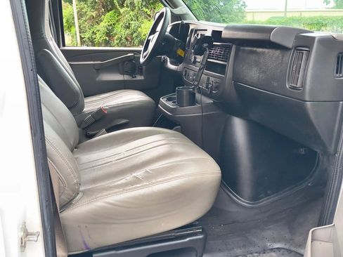 Used 2020 Chevrolet Express 2500 Extended w/ Communications Package RWD image 12