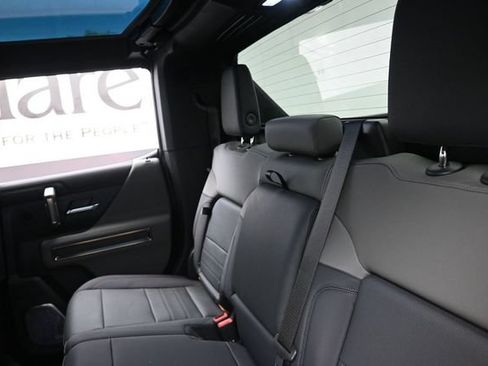 Used 2024 GMC Hummer EV 3X AWD/4WD image 21