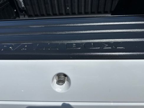 Used 2018 RAM 2500 Tradesman w/ Popular Equipment Group AWD/4WD image 15