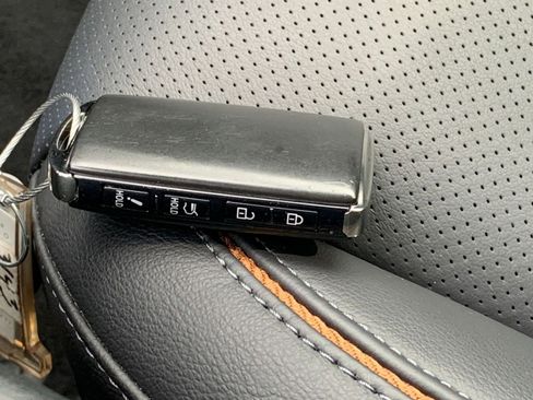 Used 2025 MAZDA CX-50 2.5 Hybrid w/ Premium Plus Pkg image 21