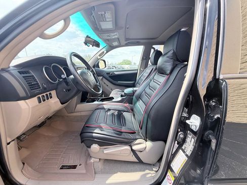 Used 2007 Toyota 4Runner Sport image 10