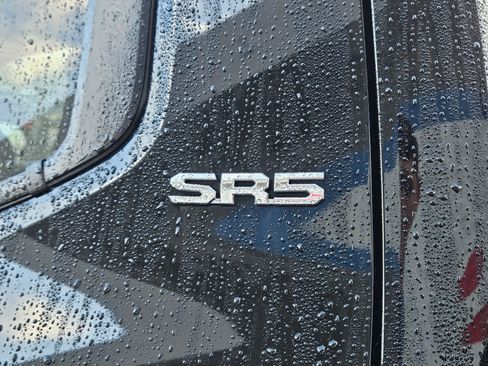 Used 2024 Toyota Tacoma SR5 image 31