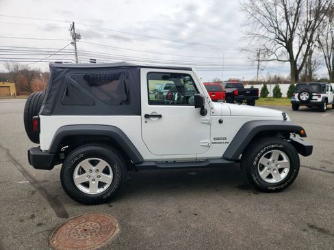 Used 2014 Jeep Wrangler Sport w/ Quick Order Package 24S image 17