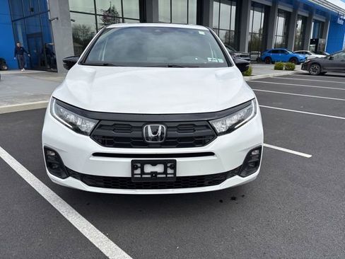 Certified 2026 Honda Odyssey Sport-L image 3