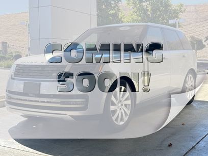 Used 2023 Land Rover Range Rover SE