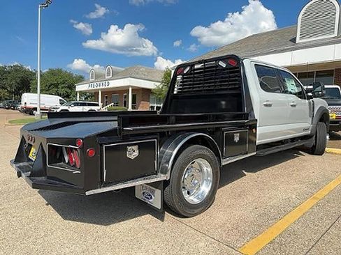 New 2025 Ford F450 Lariat image 7