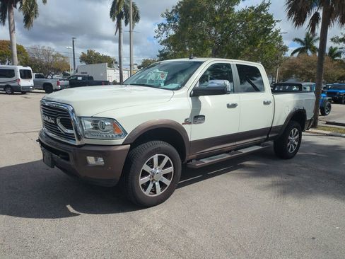 Used 2018 RAM 2500 Longhorn image 10