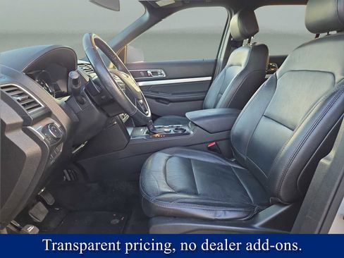 Used 2017 Ford Explorer XLT w/ Equipment Group 202A image 18