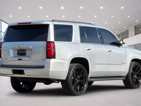 Used 2019 Chevrolet Tahoe LT RWD image 4