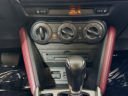 Used 2016 MAZDA CX-3 Touring w/ Premium Package image 16