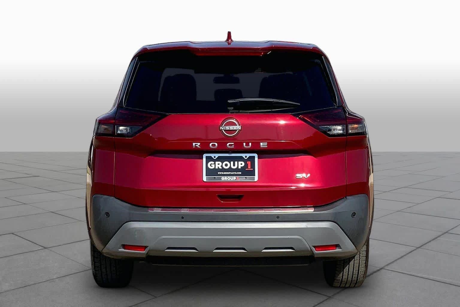 Used 2022 Nissan Rogue SV FWD image 5
