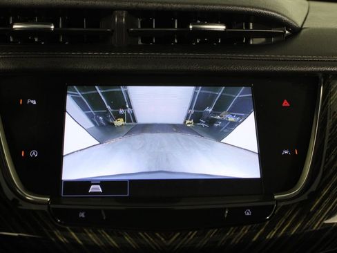 Used 2023 Cadillac XT6 Premium Luxury FWD image 30