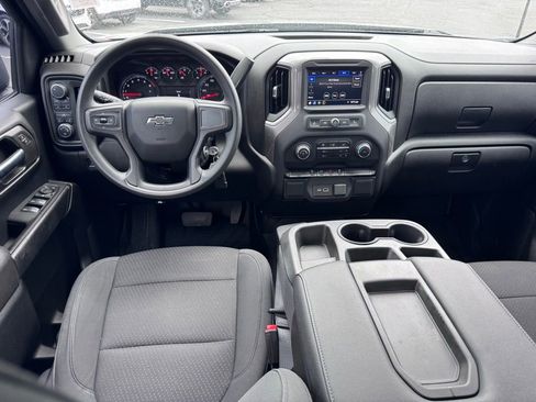 Used 2021 Chevrolet Silverado 1500 Custom Trail Boss AWD/4WD image 6