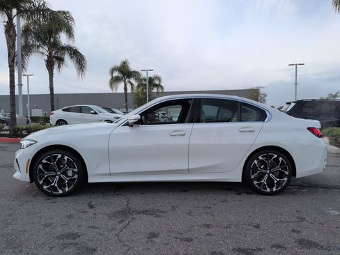 Used 2025 BMW 330i 330i w/ Convenience Package image 7