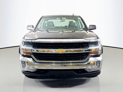 Used 2018 Chevrolet Silverado 1500 LT w/ All Star Edition image 2