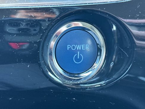 Used 2022 Toyota Prius Prime Limited image 32