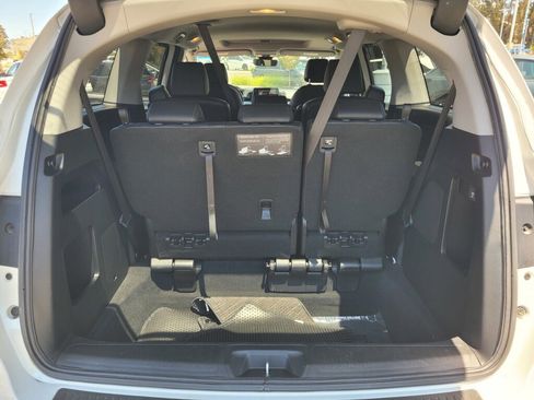 Certified 2024 Honda Odyssey EX-L image 26