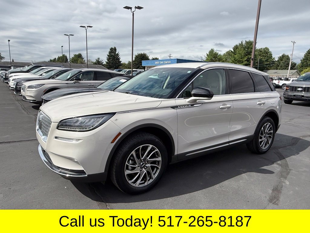 Certified 2022 Lincoln Corsair AWD w/ Equipment Group 101A image 3