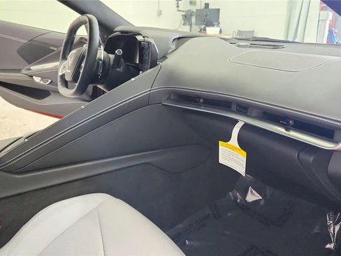 Used 2025 Chevrolet Corvette Stingray Coupe w/ 1LT image 22