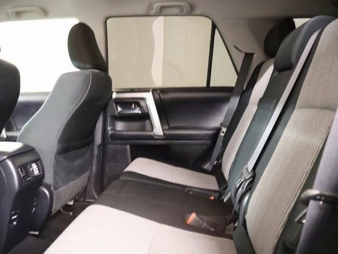 Certified 2018 Toyota 4Runner SR5 image 29