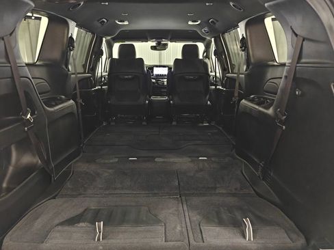 Used 2022 Chrysler Pacifica Touring-L w/ S Appearance Package image 34