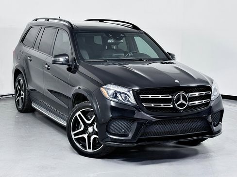 Used 2017 Mercedes-Benz GLS 550 4MATIC w/ Driver Assistance Package image 3