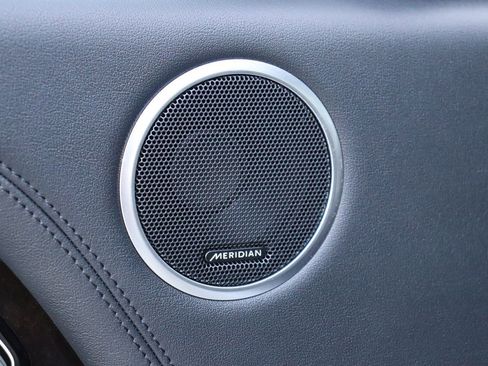 Used 2020 Land Rover Range Rover Long Wheelbase HSE image 45