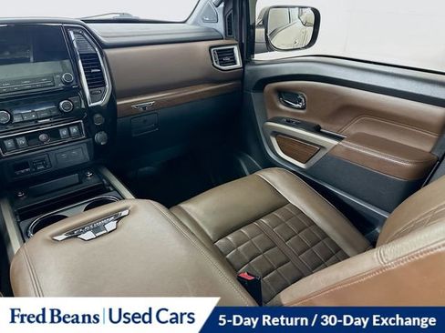 Used 2021 Nissan Titan Platinum Reserve w/ Moonroof Package image 27