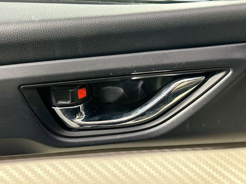 Used 2022 Subaru Ascent Premium w/ Convenience Package image 17