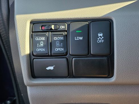 Used 2016 Honda Odyssey EX-L image 47