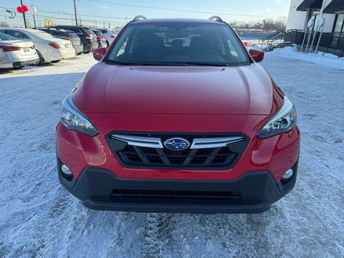 Used 2023 Subaru Crosstrek 2.0i Premium image 2