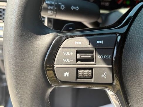Certified 2025 Honda Civic Sport image 16