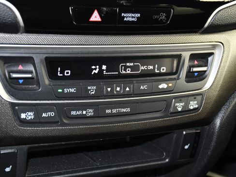 Used 2022 Honda Passport TrailSport image 29
