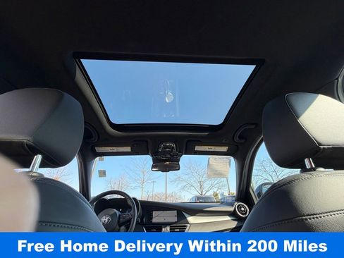 Used 2024 Alfa Romeo Giulia Ti image 32