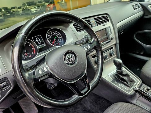 Used 2016 Volkswagen Golf S FWD image 19
