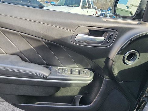 Used 2023 Dodge Charger Scat Pack w/ Plus Group image 18