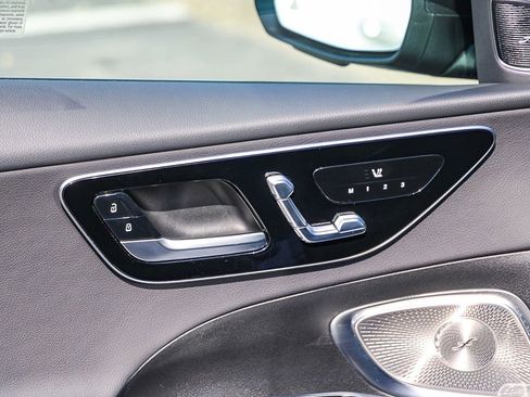 Certified 2025 Mercedes-Benz C 300 Sedan image 20