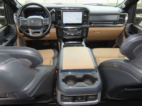 Used 2023 Ford F350 Lariat w/ Lariat Ultimate Package AWD/4WD image 22